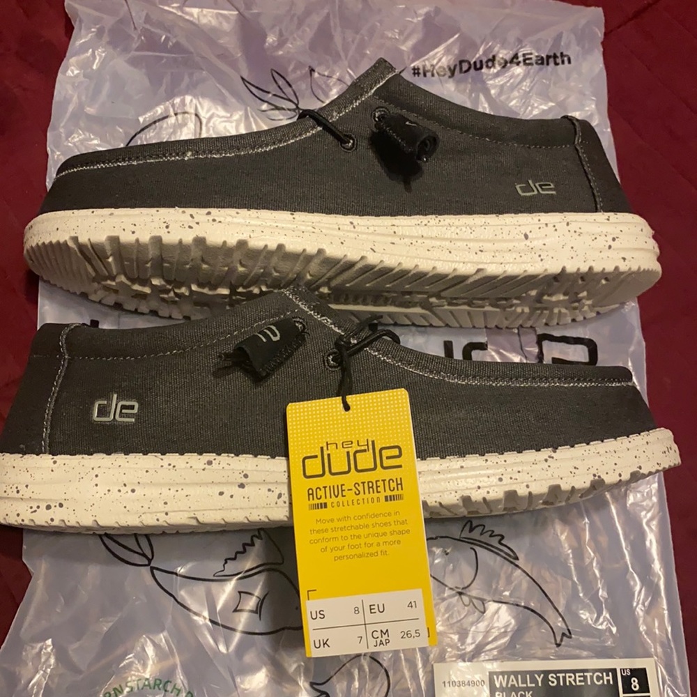 Hey Dude Active-Stretch Black BRAND NEW!! Size 8 US